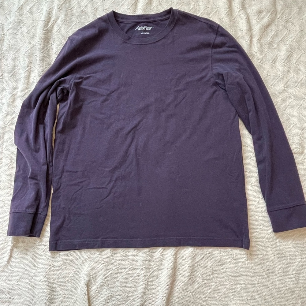 Eddie Bauer Men’s Large Purple Long Sleeve Crewneck Tee Gently Worn
